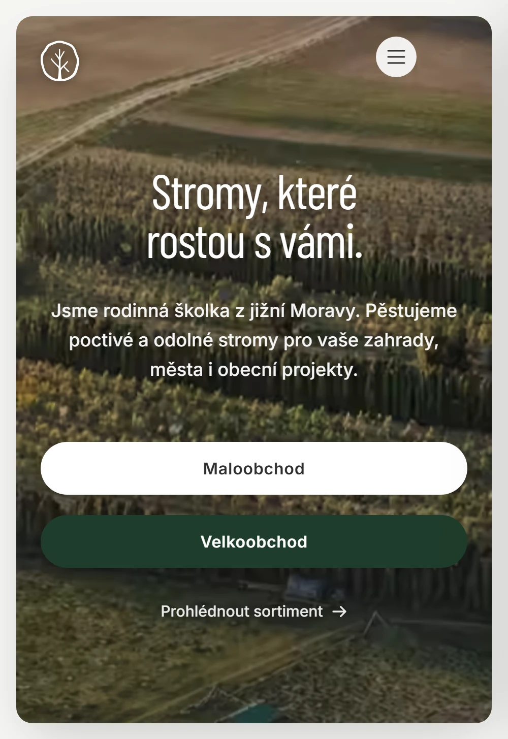 Okrasná školka na skládacím telefonu